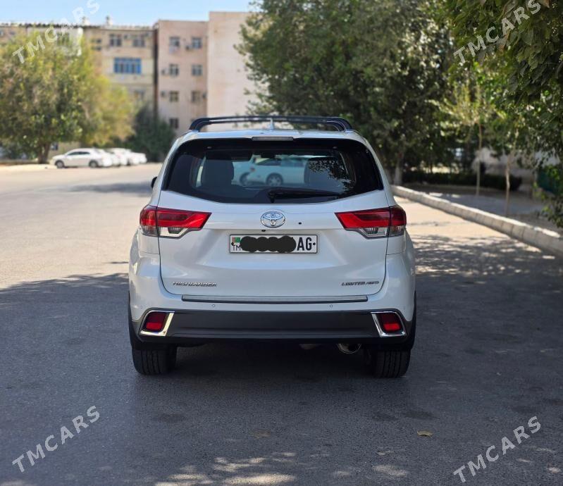 Toyota Highlander 2019 - 455 000 TMT - Ашхабад - img 4