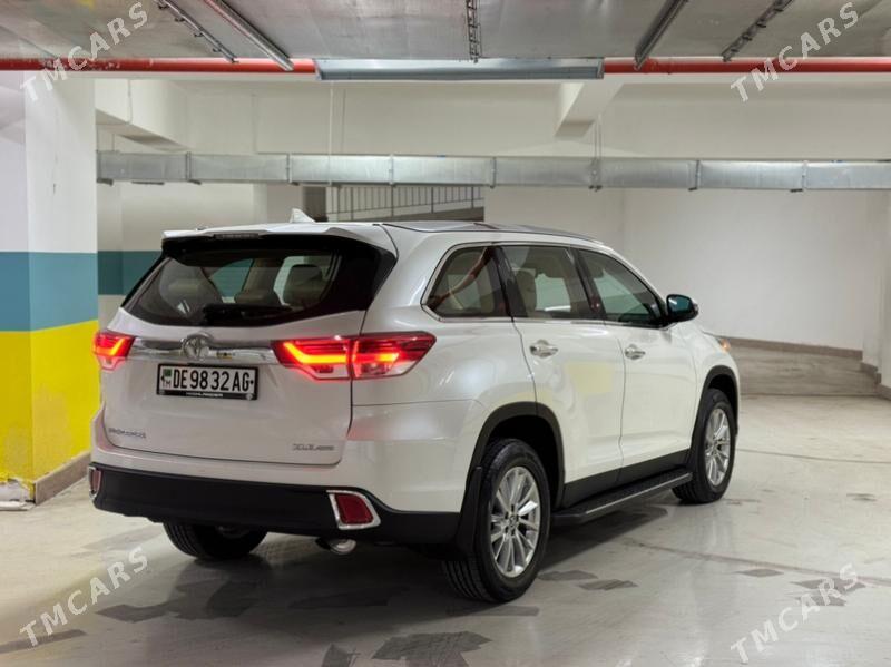 Toyota Highlander 2019 - 468 000 TMT - Ашхабад - img 3