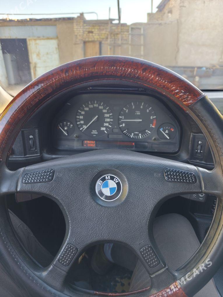 BMW 525 1993 - 60 000 TMT - Мары - img 1