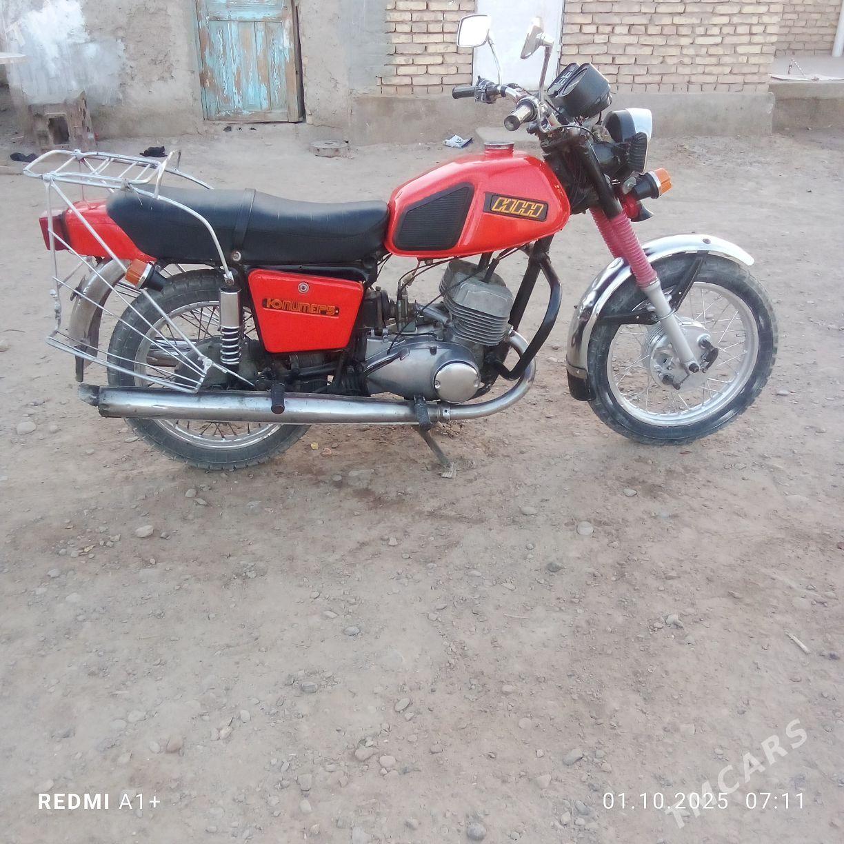 Iž Ýupiter 2017 - 16 000 TMT - Теджен - img 4