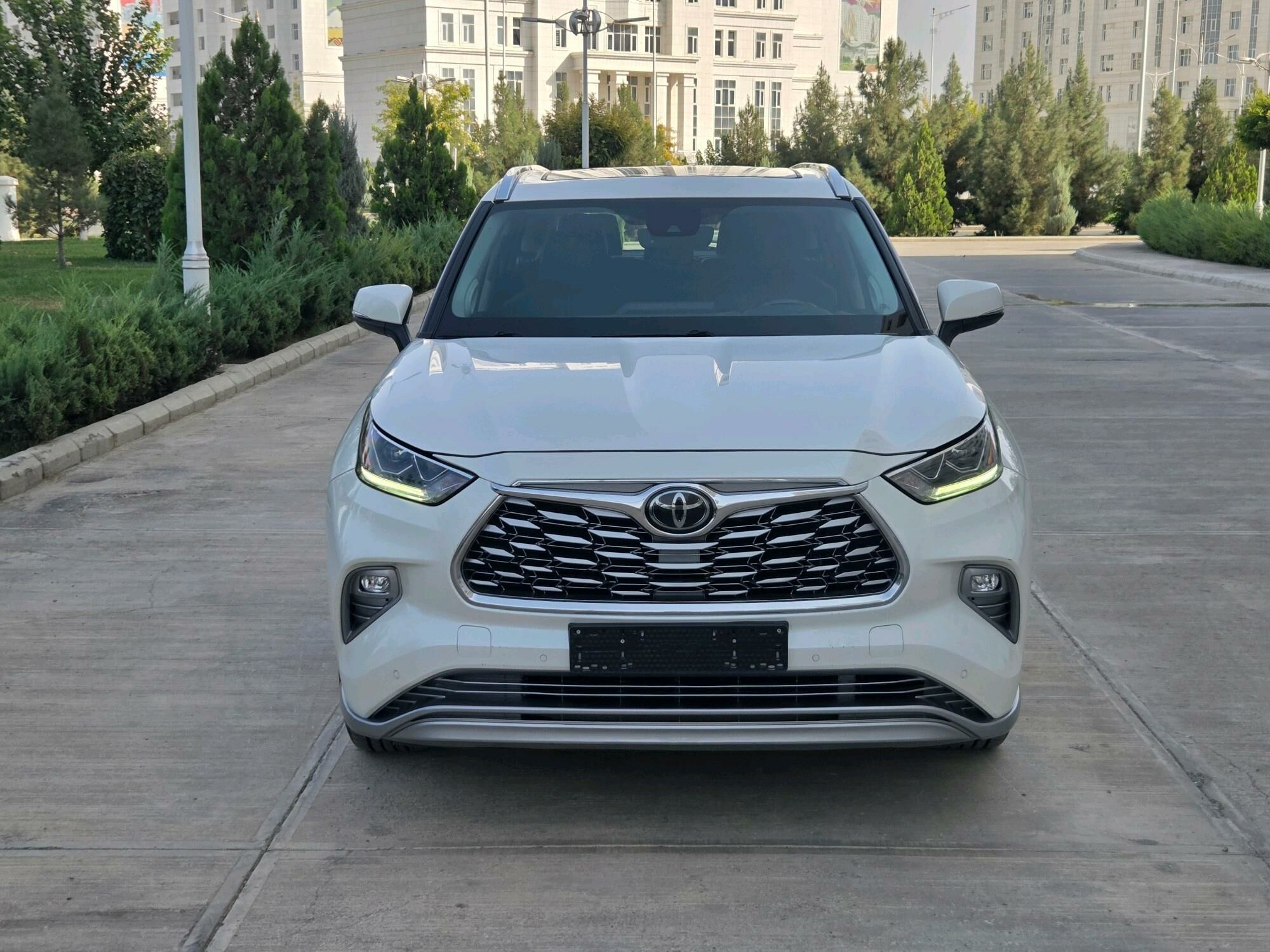 Toyota Highlander 2021 - 720 000 TMT - Ашхабад - img 3