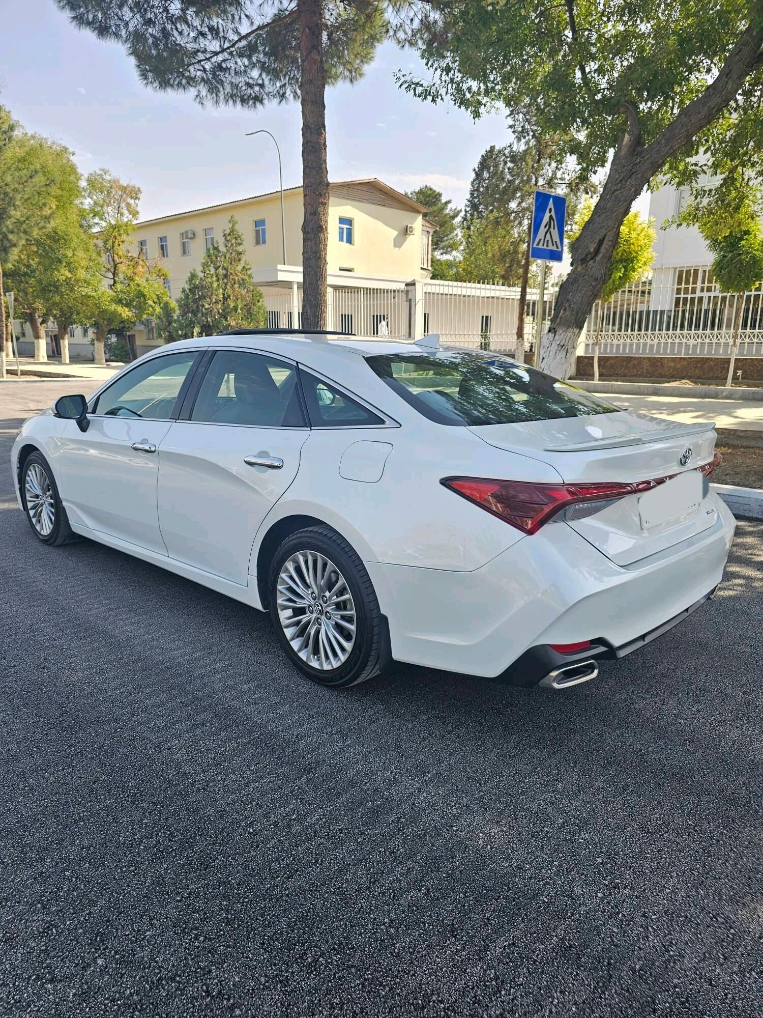 Toyota Avalon 2018 - 405 000 TMT - Ашхабад - img 8
