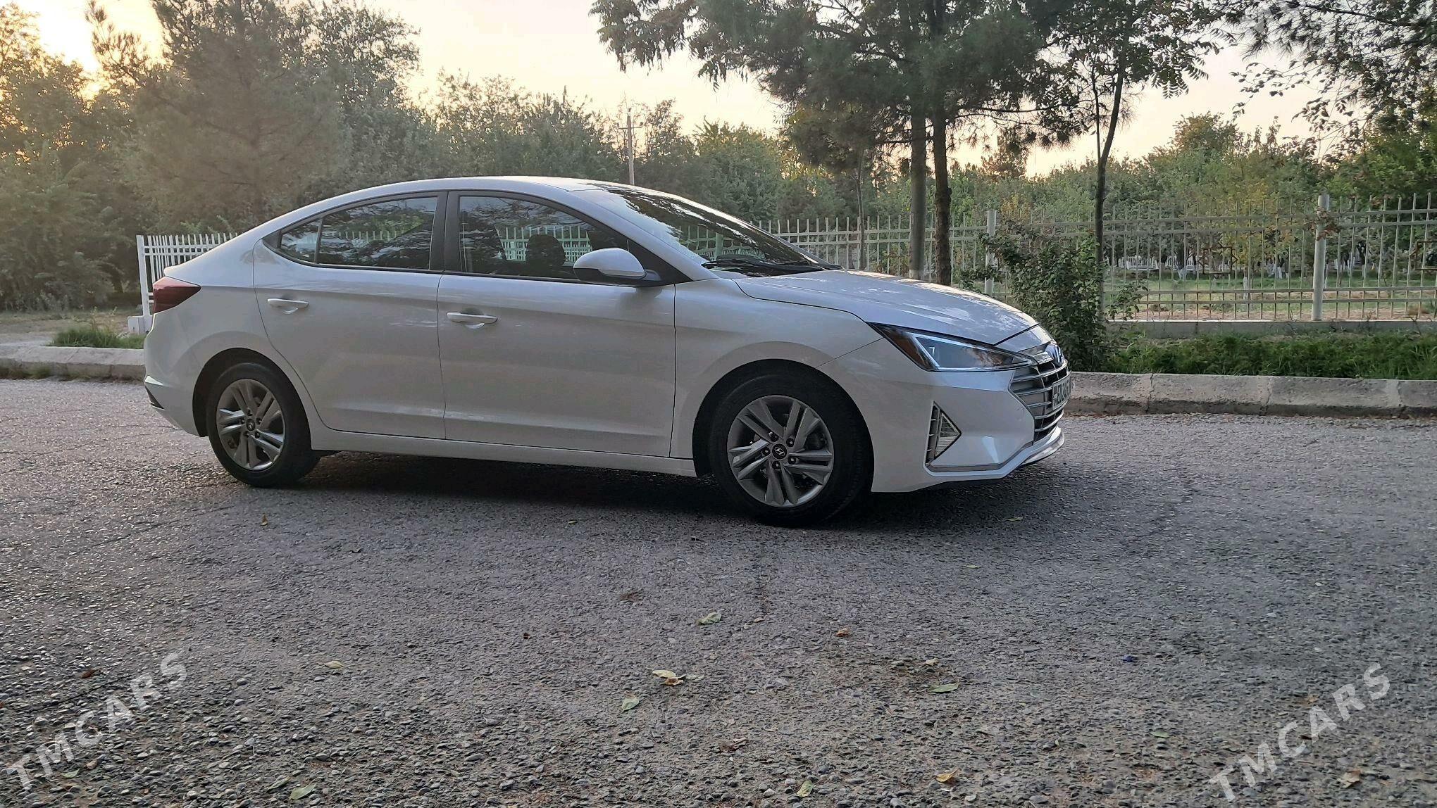 Hyundai Elantra 2020 - 210 000 TMT - Мары - img 3