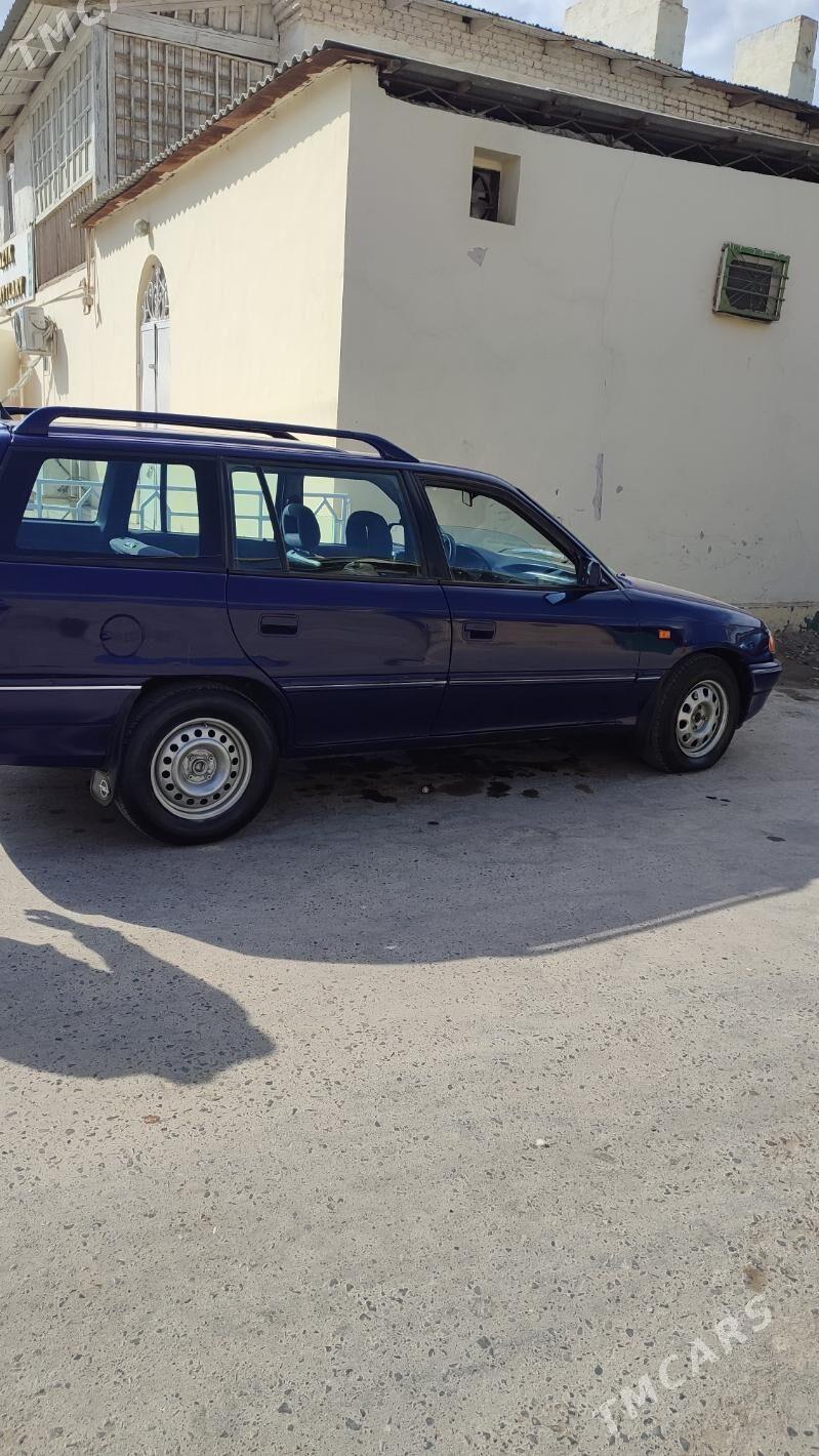 Opel Astra 1992 - 40 000 TMT - Туркменабат - img 2