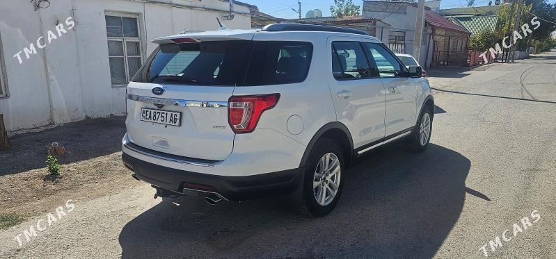 Ford Explorer 2018 - 275 000 TMT - Ашхабад - img 4