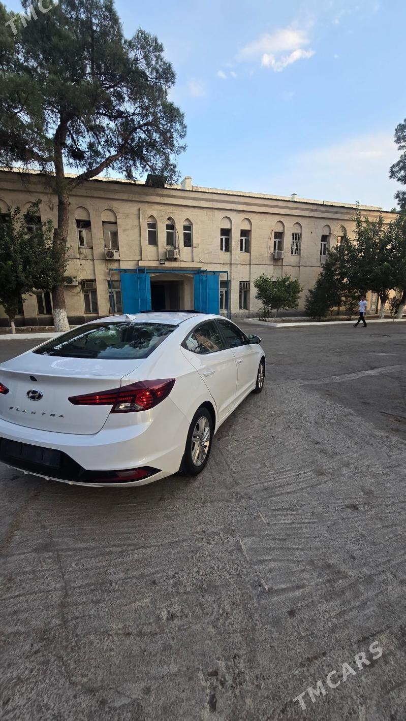 Hyundai Elantra 2019 - 220 000 TMT - Aşgabat - img 4