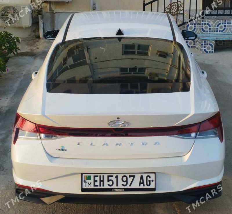 Hyundai Elantra 2022 - 255 000 TMT - Ашхабад - img 6