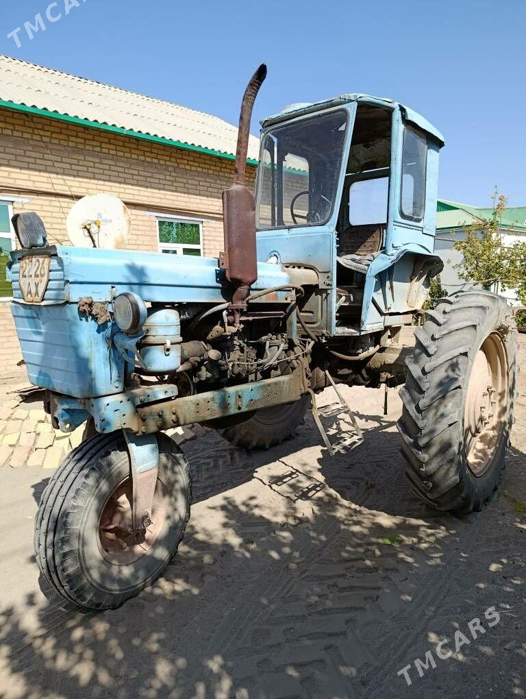 MTZ T-28 1988 - 30 000 TMT - Garabekewül - img 1