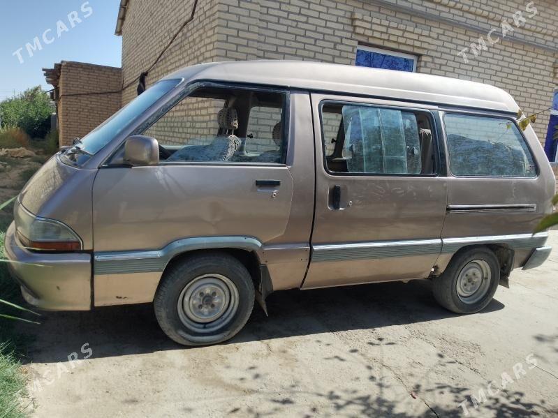 Toyota Town Ace 1989 - 32 000 TMT - Sakar - img 3