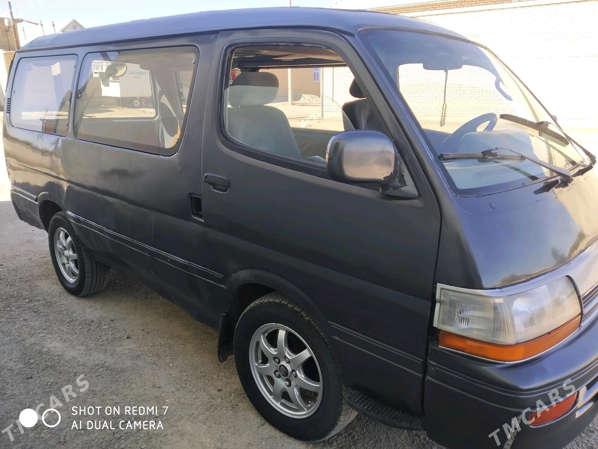 Toyota Hiace 1990 - 50 000 TMT - Векильбазар - img 2