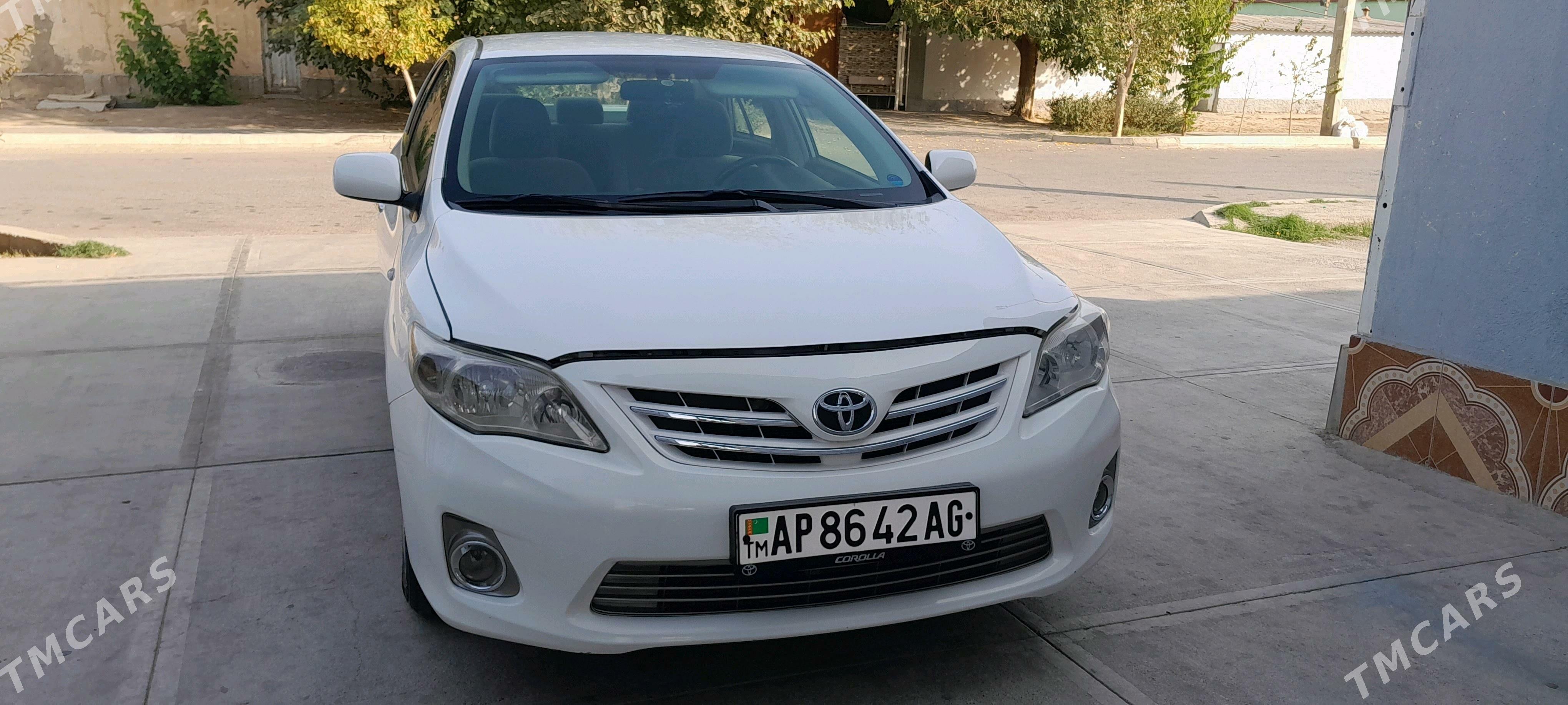 Toyota Corolla 2013 - 188 000 TMT - Ашхабад - img 4