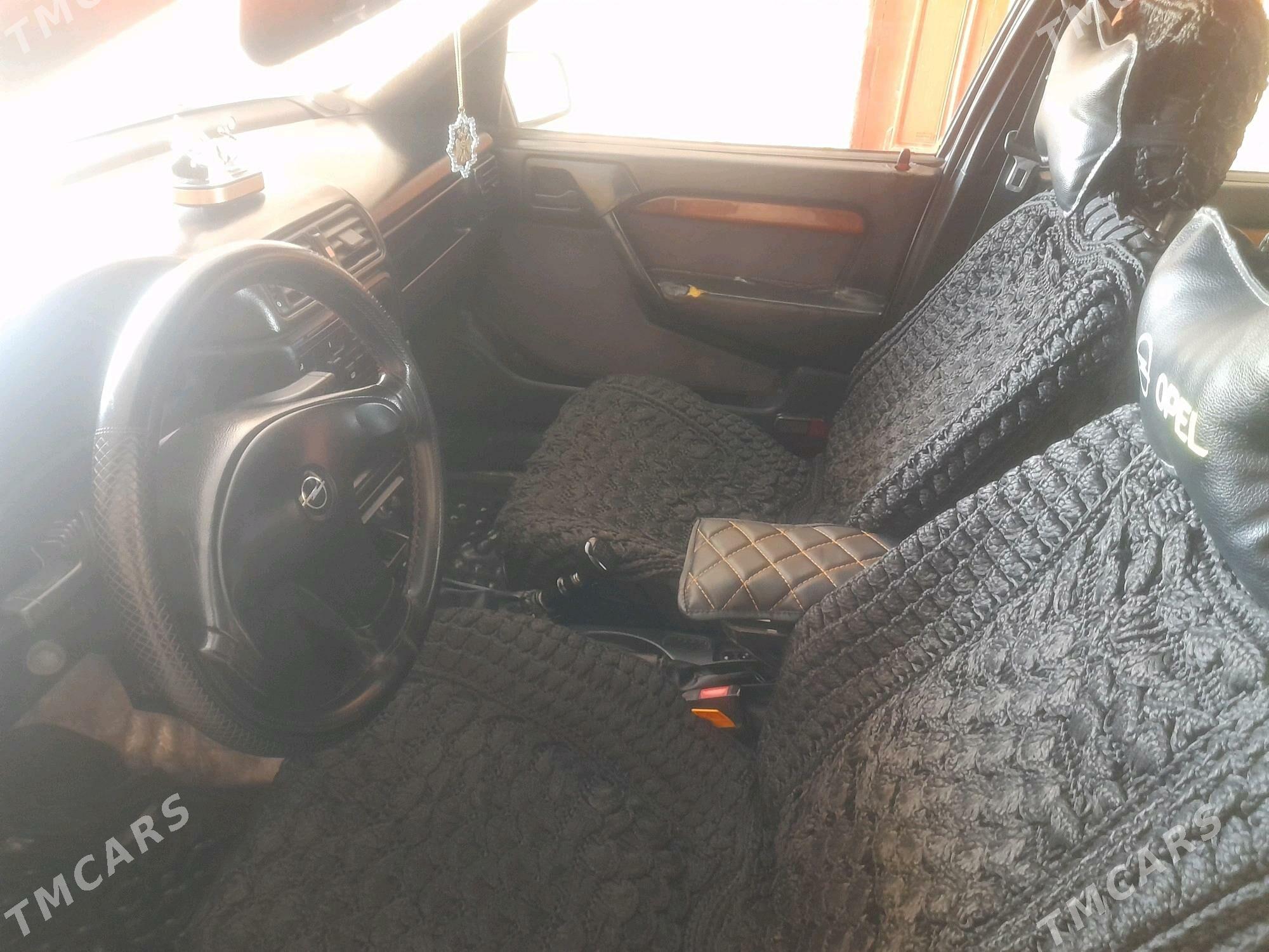 Opel Vectra 1993 - 45 000 TMT - Туркменабат - img 5