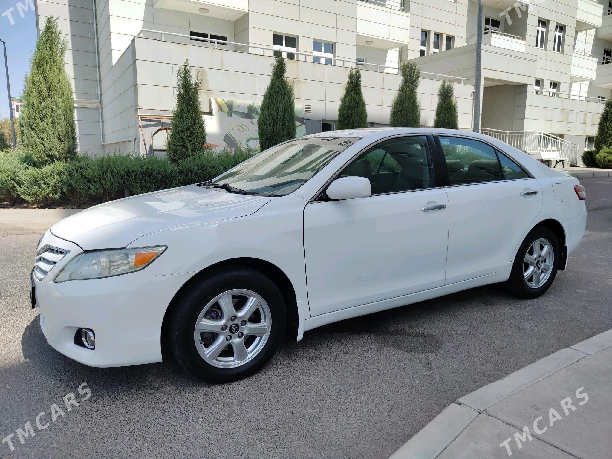Toyota Camry 2011 - 190 000 TMT - Мары - img 4