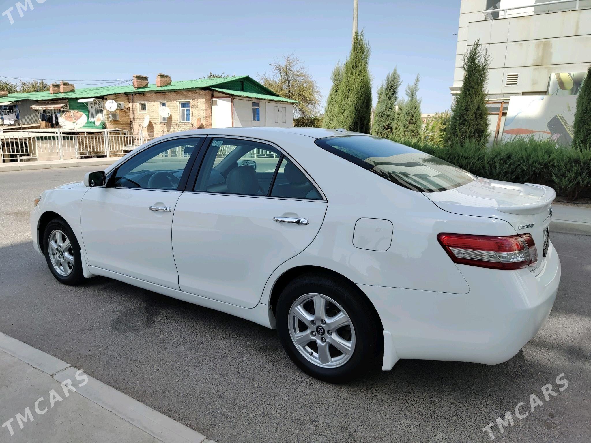 Toyota Camry 2011 - 190 000 TMT - Мары - img 5