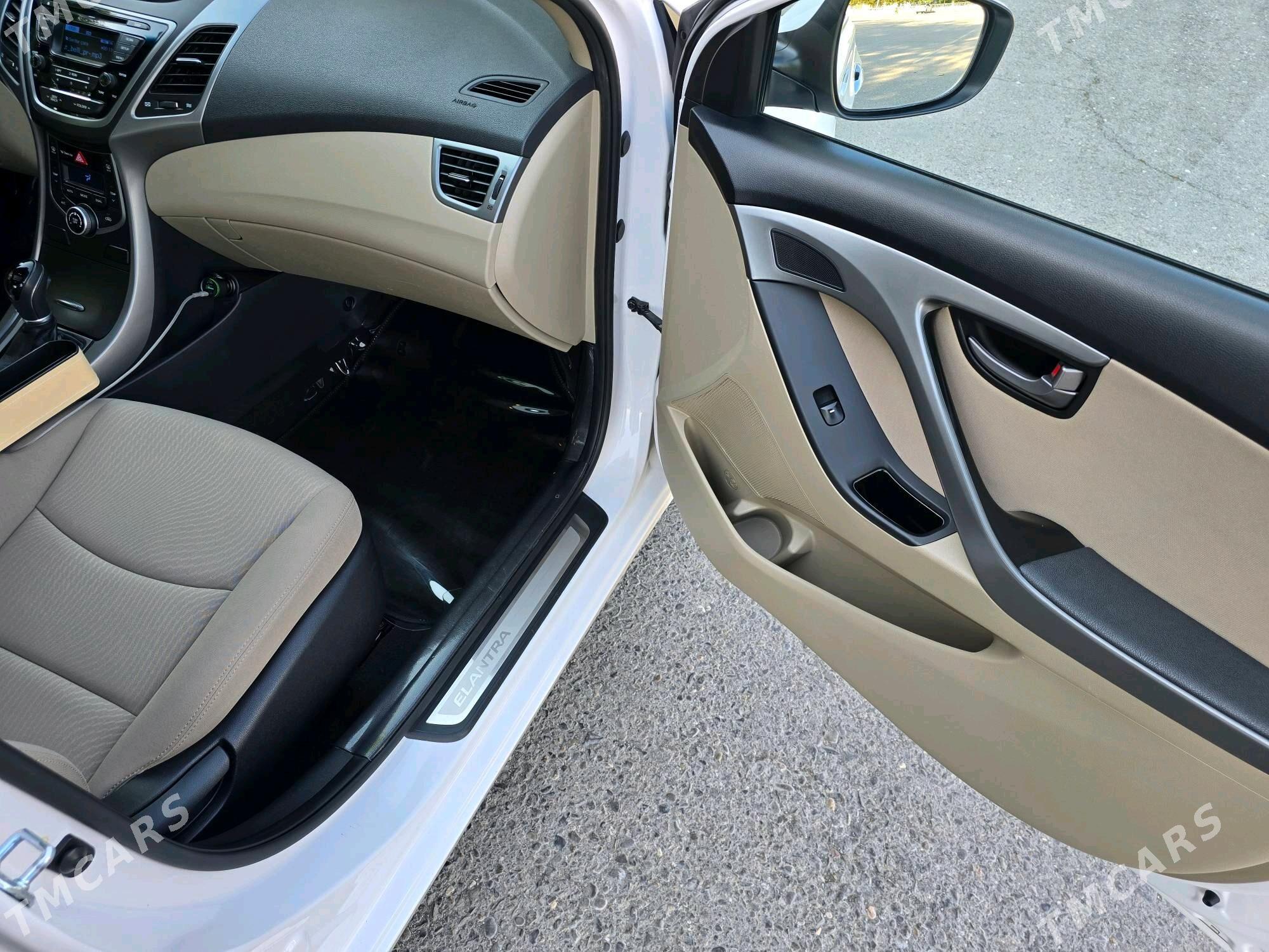 Hyundai Elantra 2014 - 240 000 TMT - Ашхабад - img 6