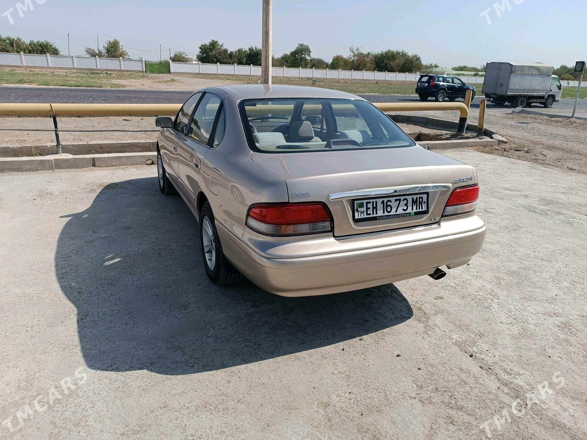Toyota Avalon 1996 - 125 000 TMT - Mary - img 4