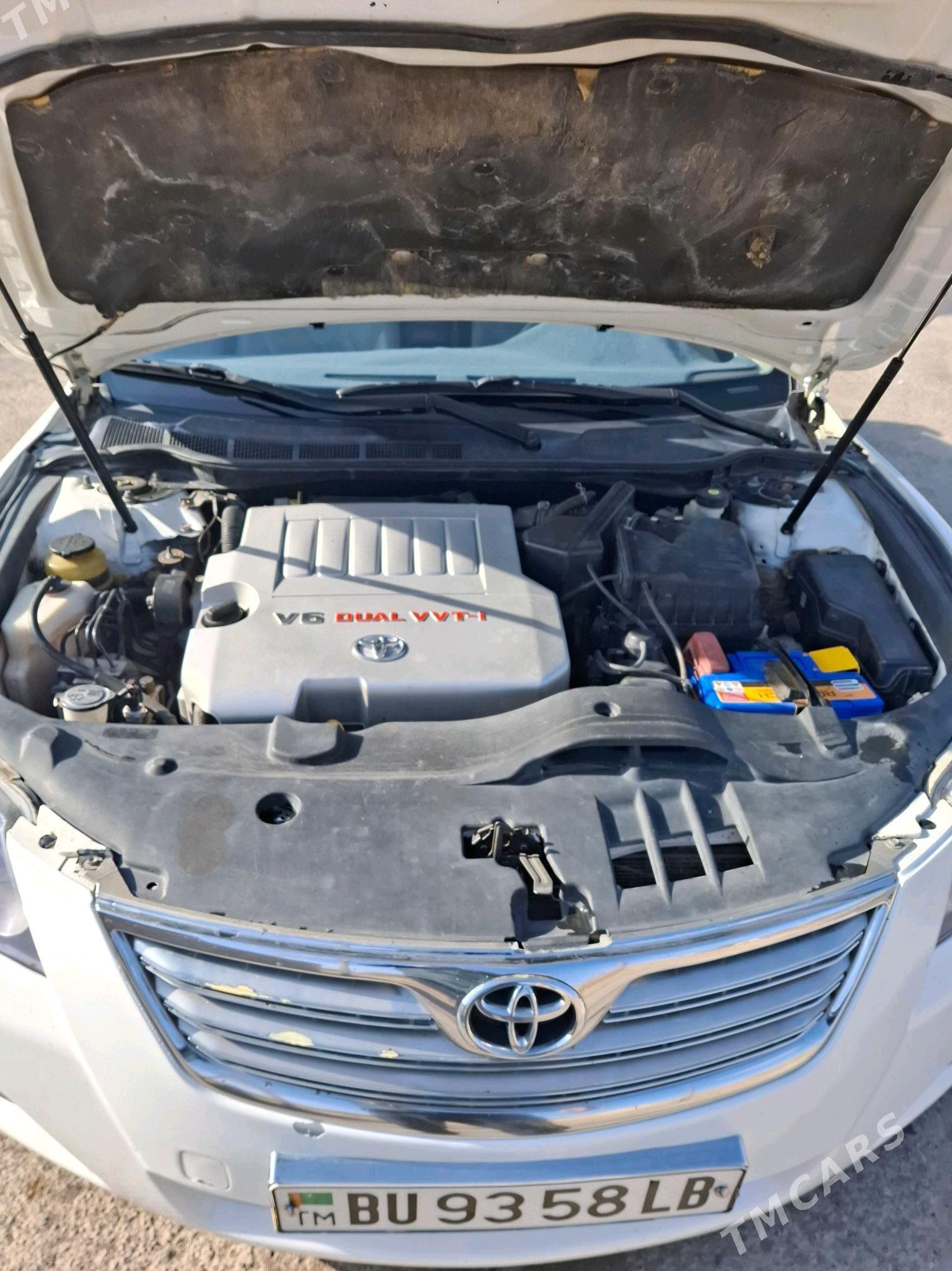 Toyota Aurion 2010 - 205 000 TMT - Магданлы - img 10