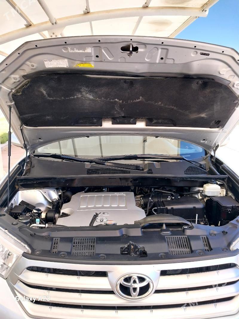 Toyota Highlander 2010 - 340 000 TMT - Daşoguz - img 4