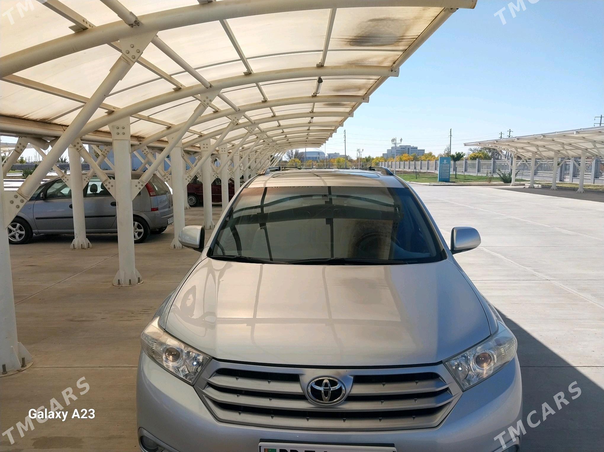 Toyota Highlander 2010 - 340 000 TMT - Daşoguz - img 10