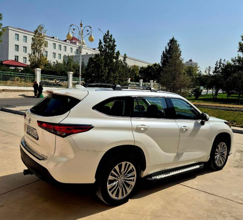 Toyota Highlander 2021 - 635 000 TMT - 11 мкр - img 6