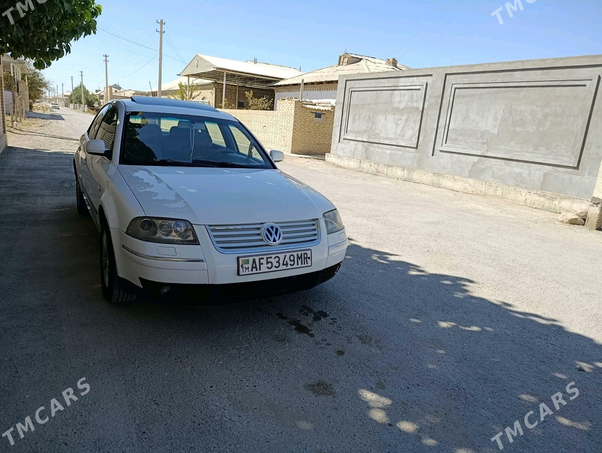 Volkswagen Passat 2002 - 60 000 TMT - Мары - img 4