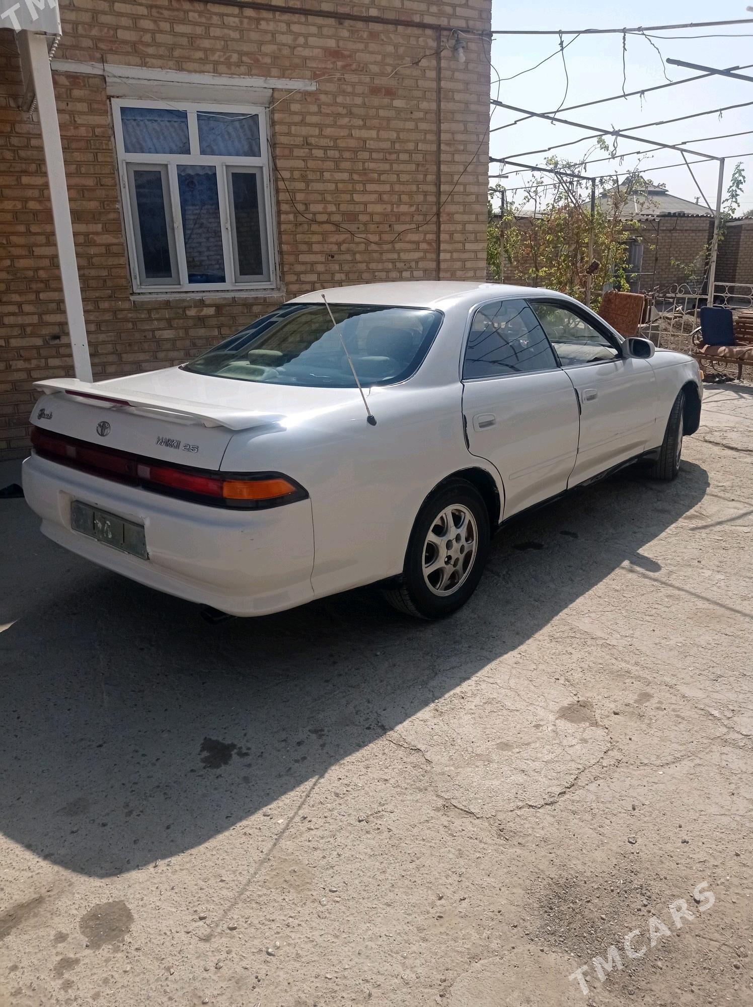 Toyota Mark II 1993 - 35 000 TMT - Мары - img 5