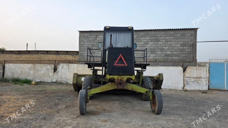 John Deere 2003 - 199 000 TMT - Анев - img 1