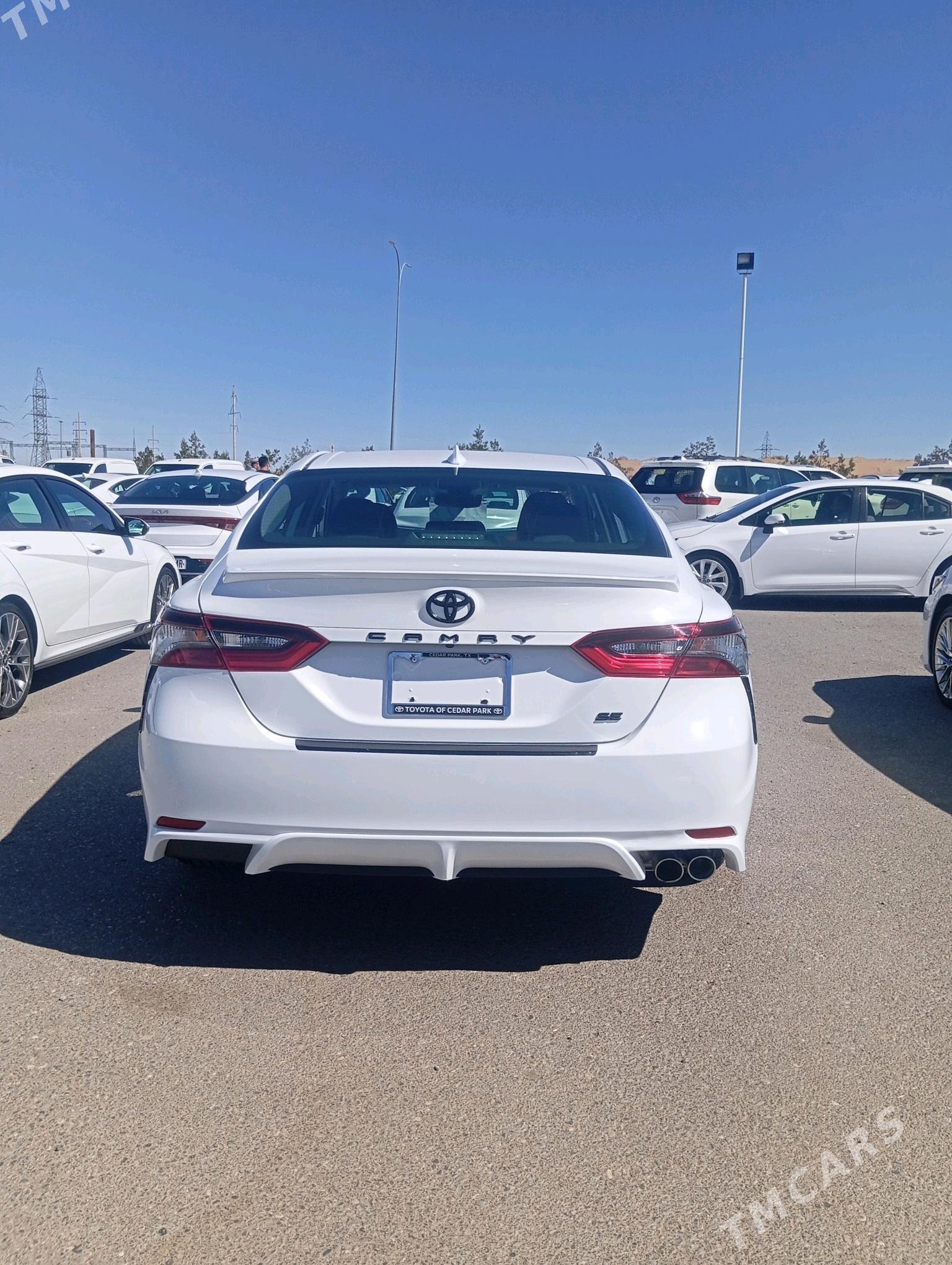 Toyota Camry 2022 - 290 000 TMT - "Altyn Asyr" Gündogar bazary (Jygyllyk) - img 2