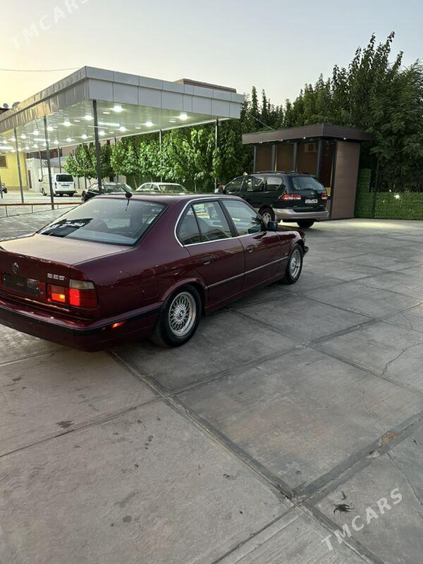 BMW 525 1991 - 105 000 TMT - Mary - img 4