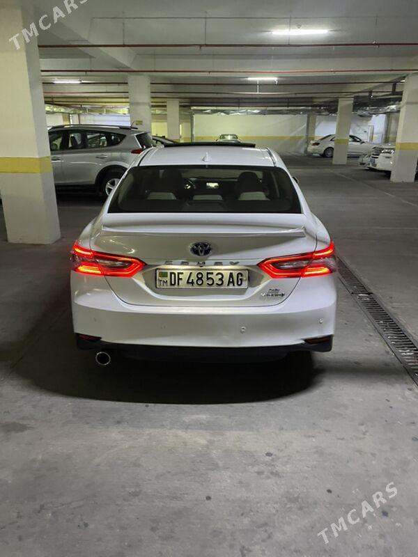 Toyota Camry 2022 - 275 000 TMT - Olimpiýa şäherçesi - img 2