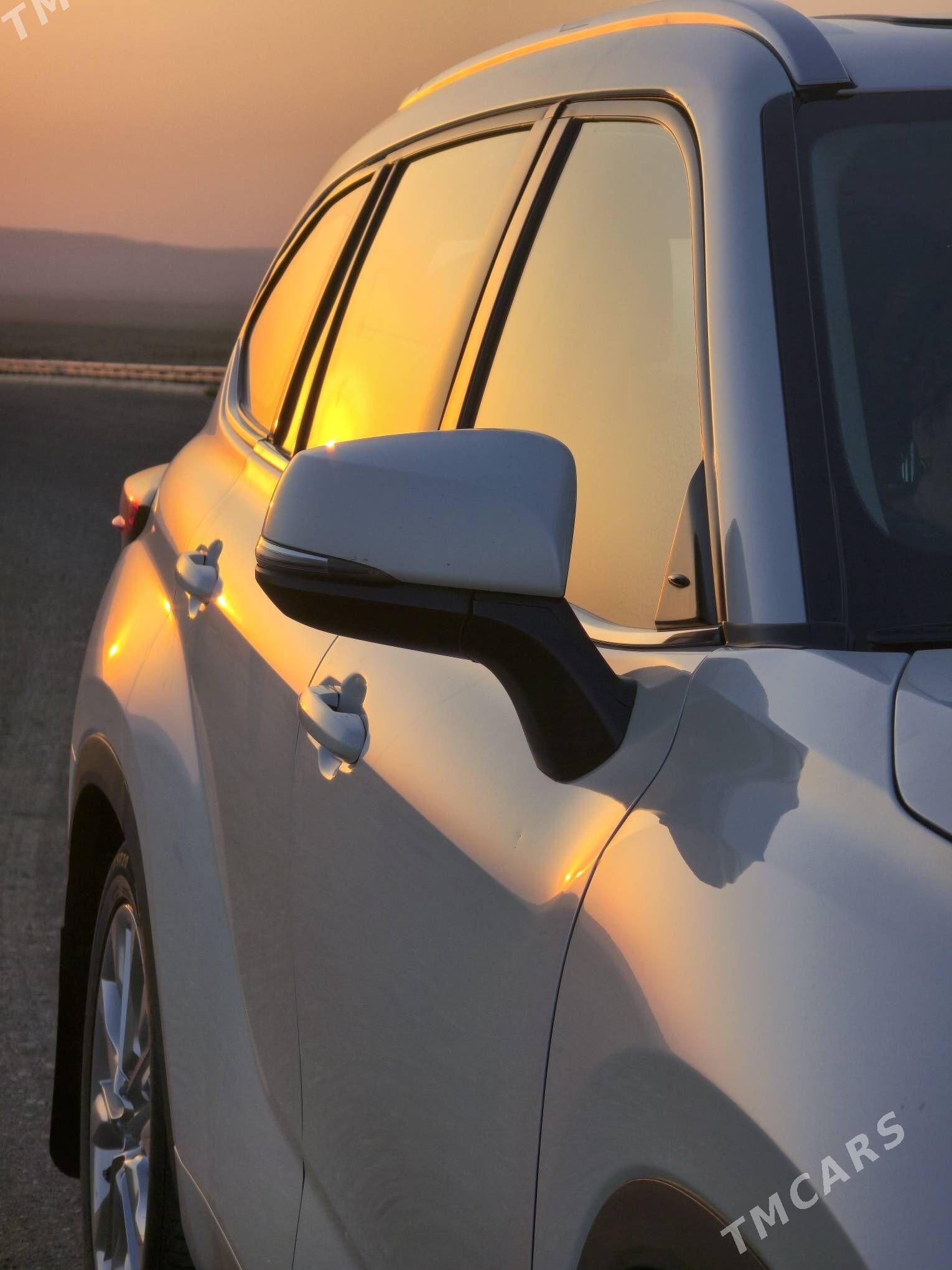 Toyota Highlander 2020 - 580 000 TMT - Чандыбиль шаёлы - img 4