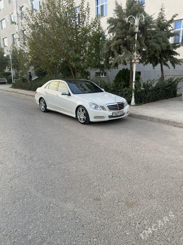 Mercedes-Benz E350 2011 - 300 000 TMT - Aşgabat - img 5