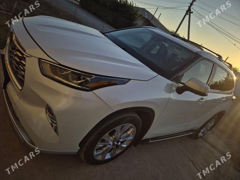 Toyota Highlander 2020 - 715 000 TMT - Теджен - img 3