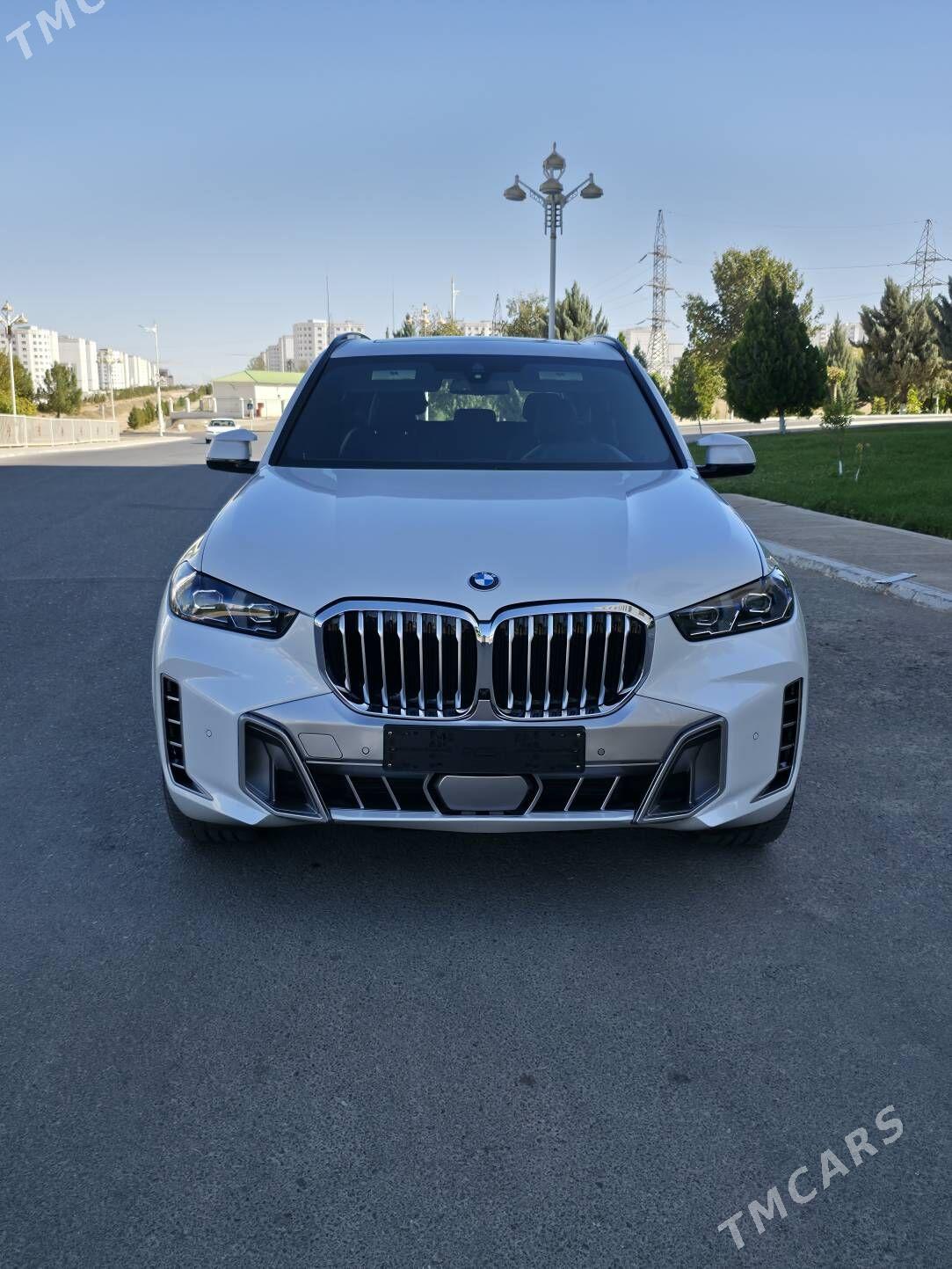 BMW X5 2023 - 1 060 000 TMT - Кëши - img 3