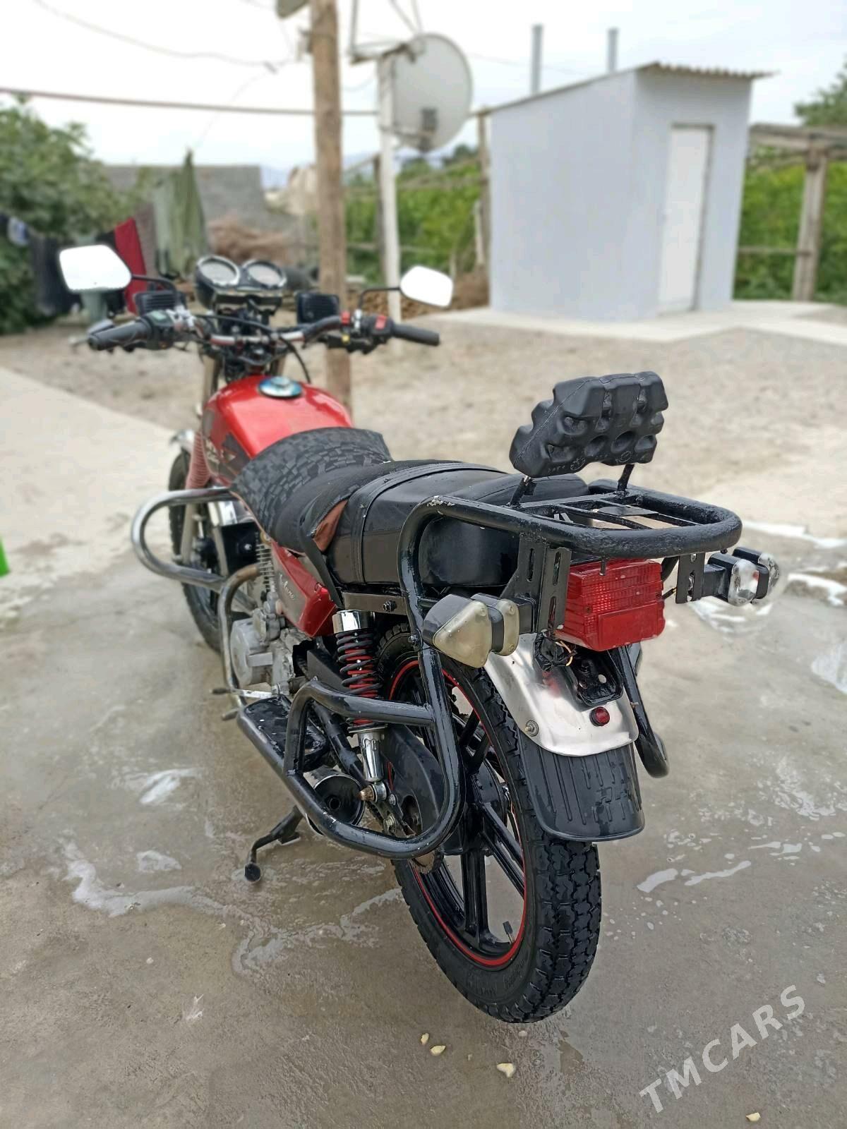 Iž Ýupiter 2025 - 10 000 TMT - Гёкдепе - img 2