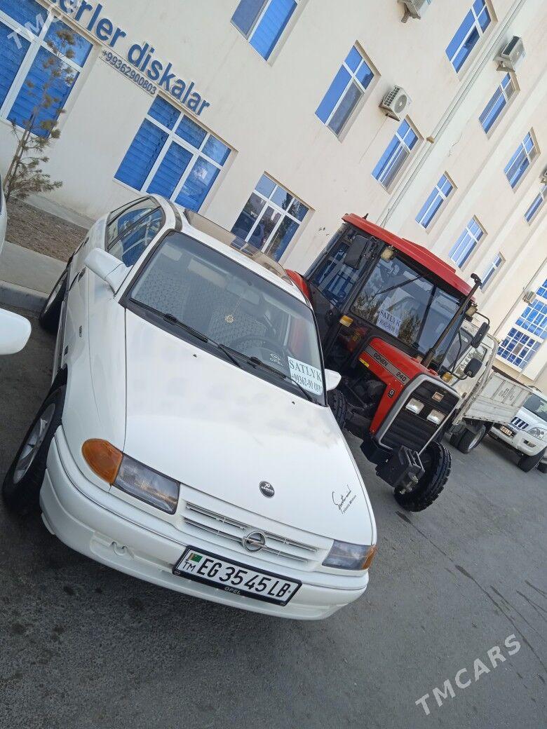Opel Astra 1993 - 50 000 TMT - Туркменабат - img 1
