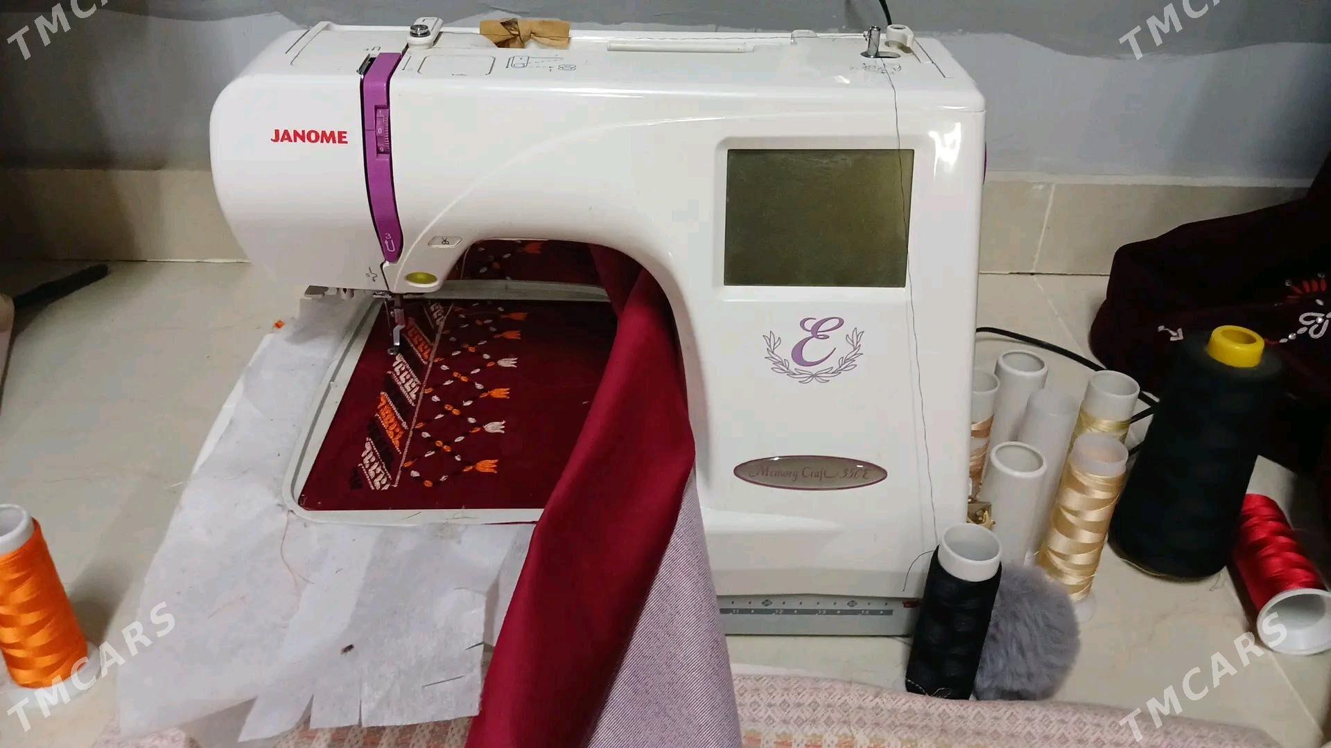 JANOME 350 - Mary - img 2
