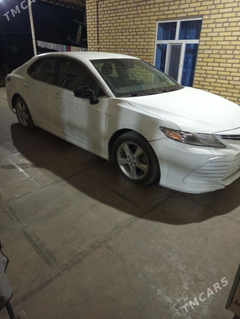 Toyota Camry 2021 - 270 000 TMT - Мары - img 5