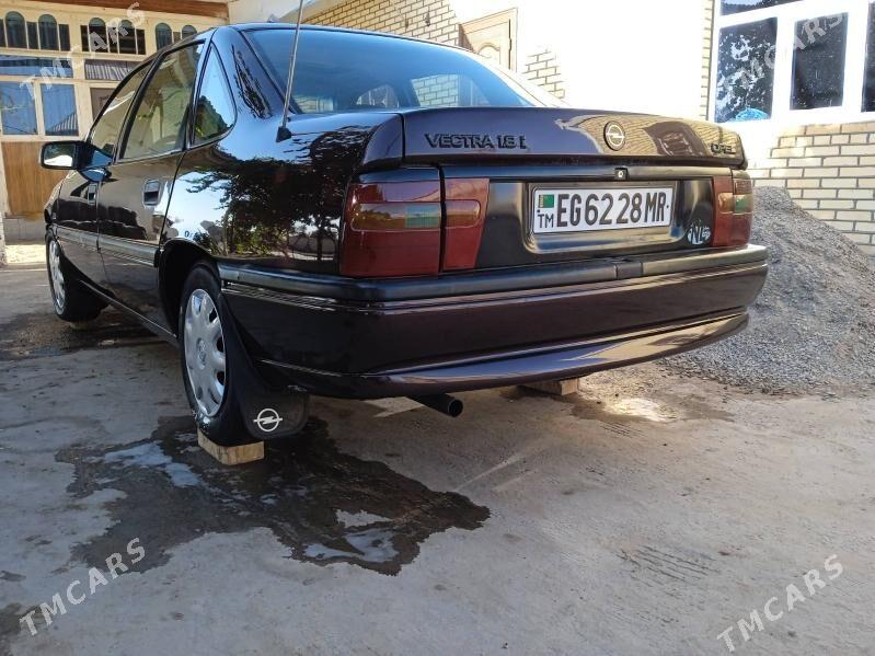 Opel Vectra 1992 - 40 000 TMT - Мары - img 5