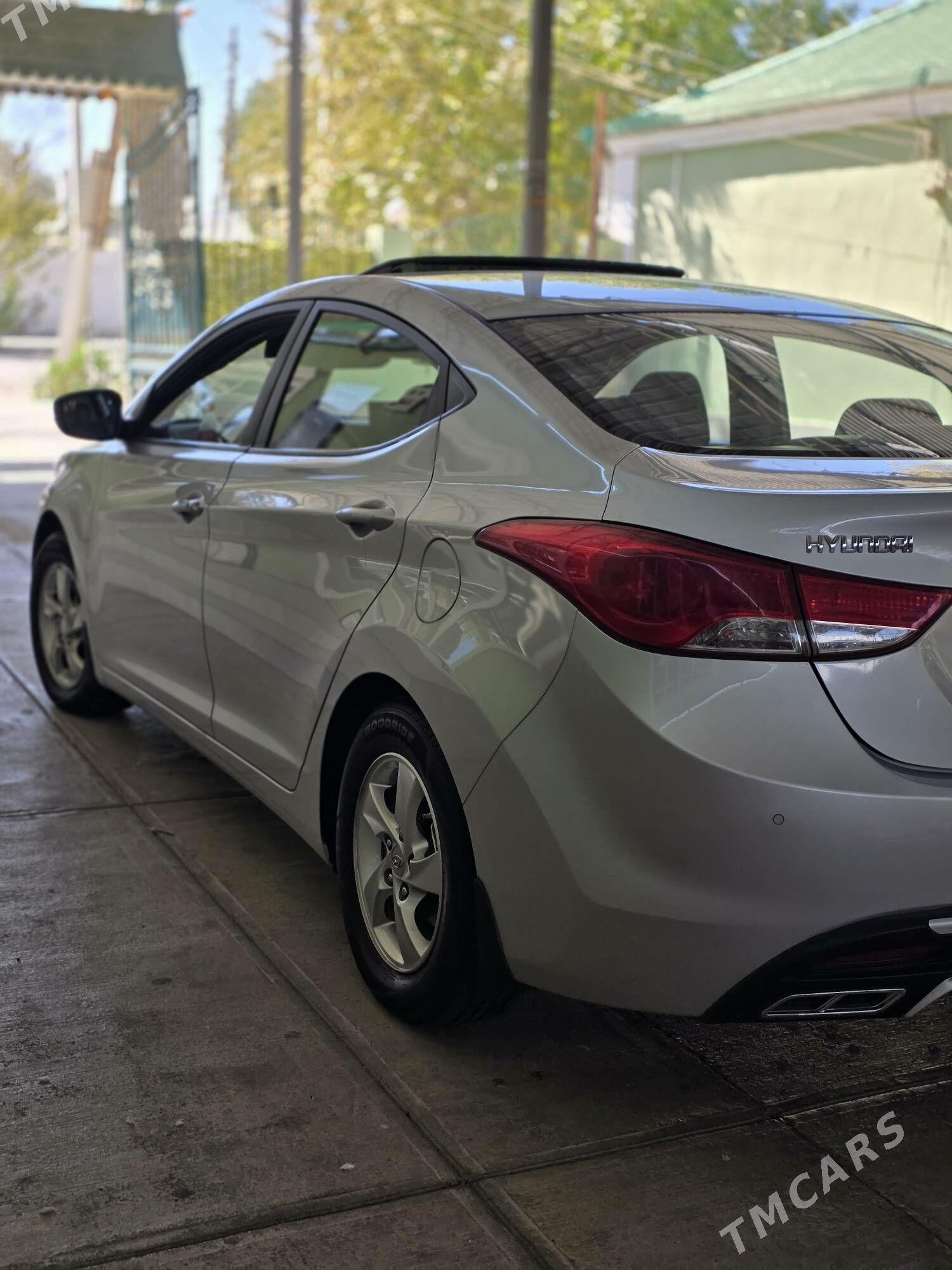 Hyundai Elantra 2012 - 180 000 TMT - Анев - img 6