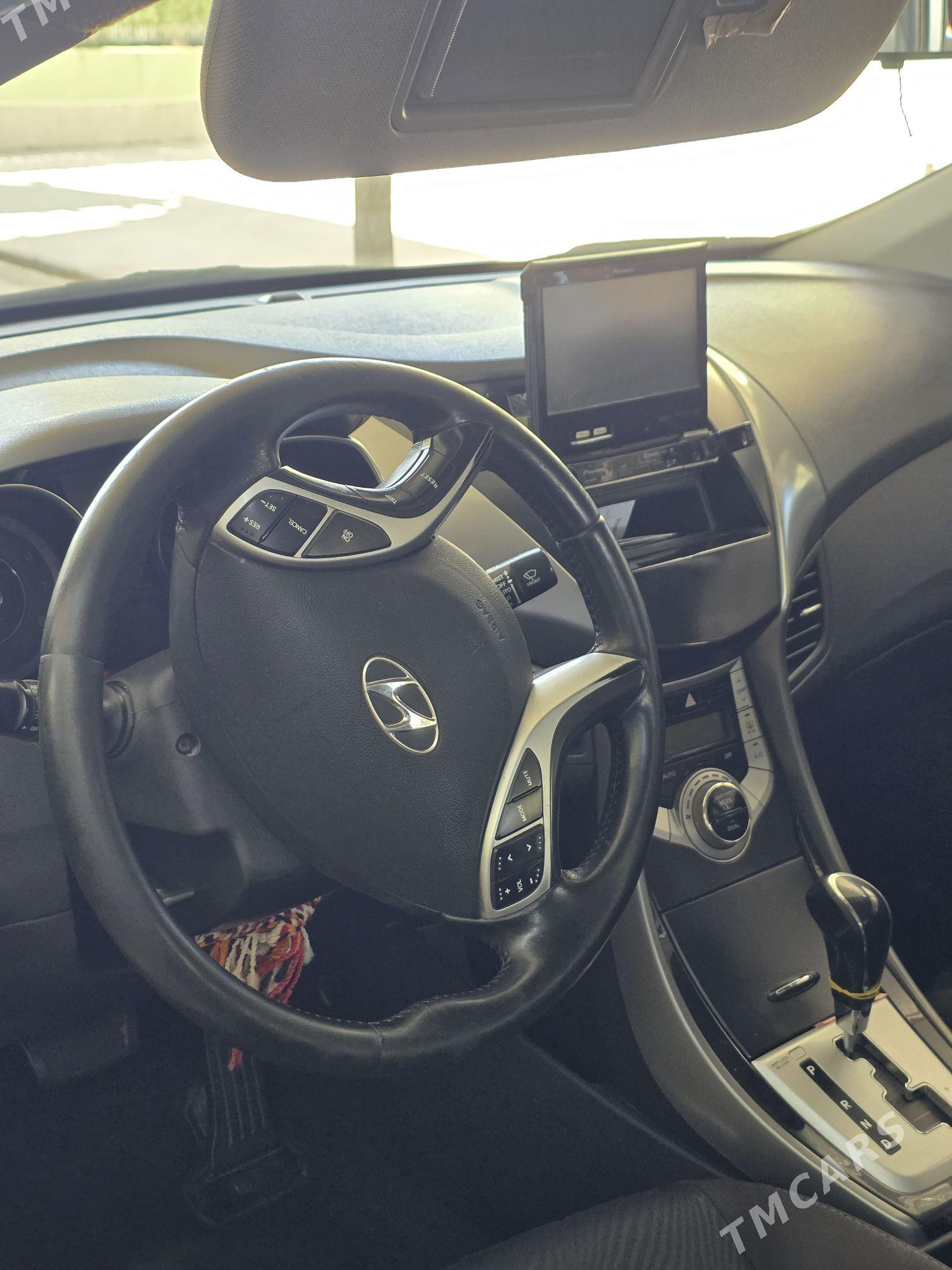 Hyundai Elantra 2012 - 180 000 TMT - Анев - img 5