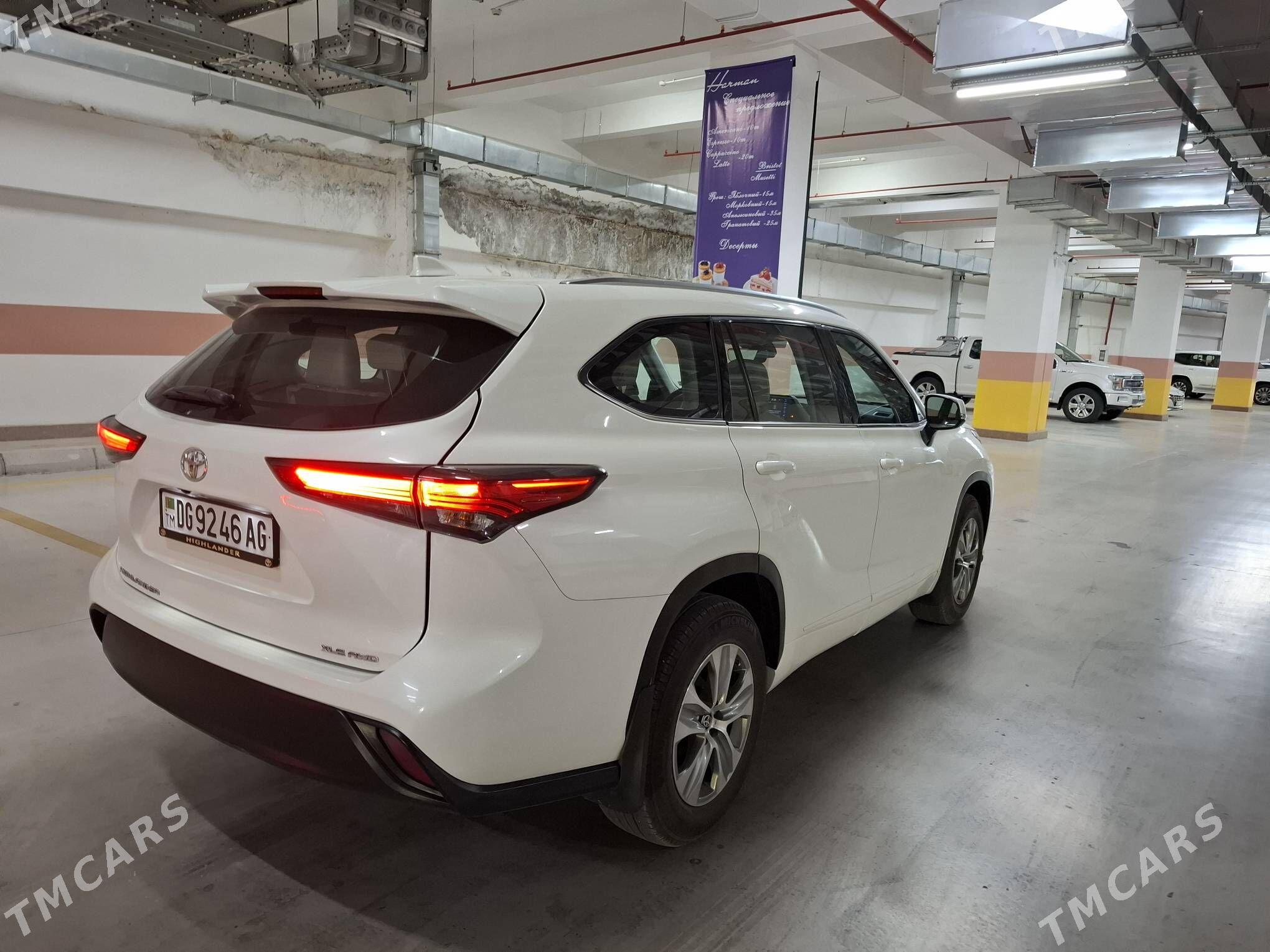 Toyota Highlander 2021 - 545 000 TMT - Ашхабад - img 2