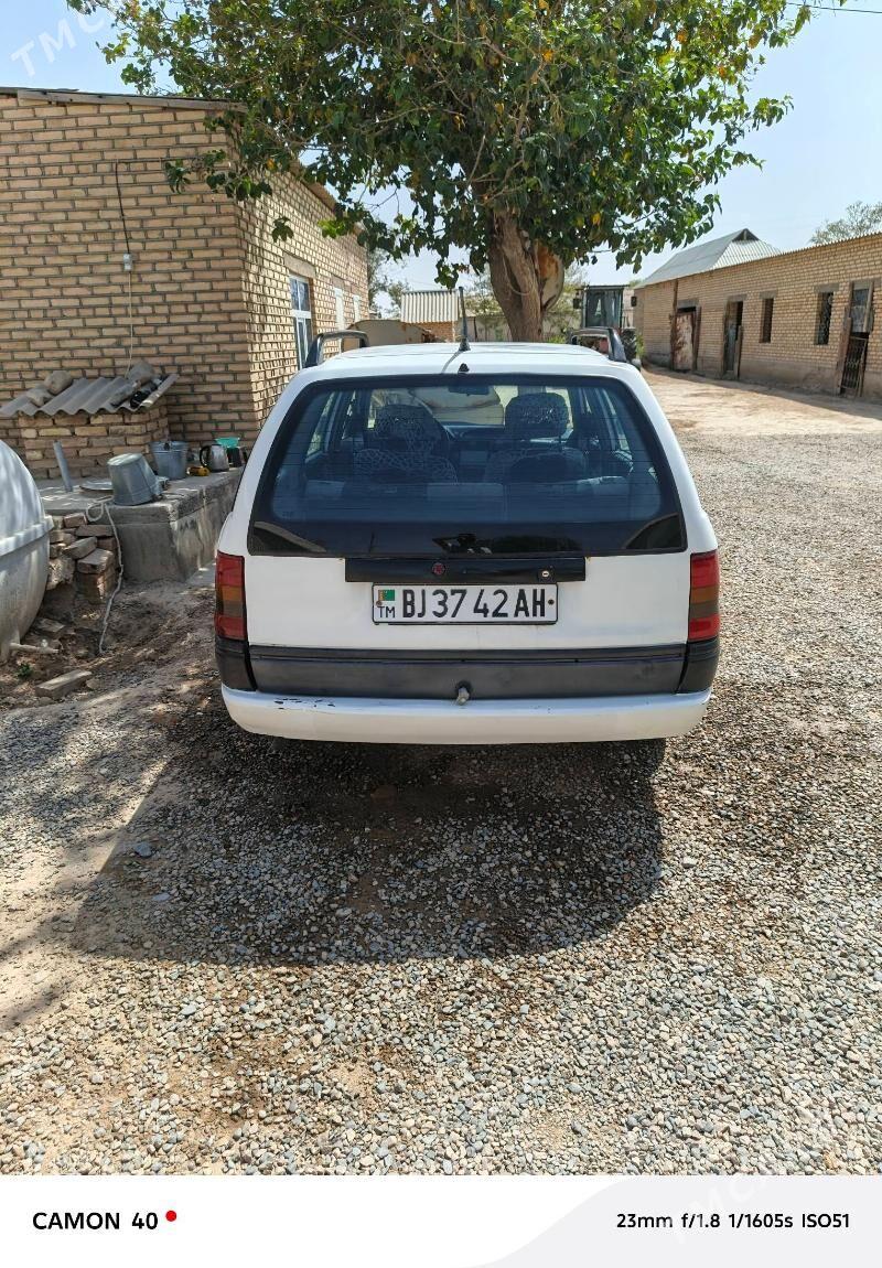 Opel Astra 1992 - 30 000 TMT - Kaka - img 2