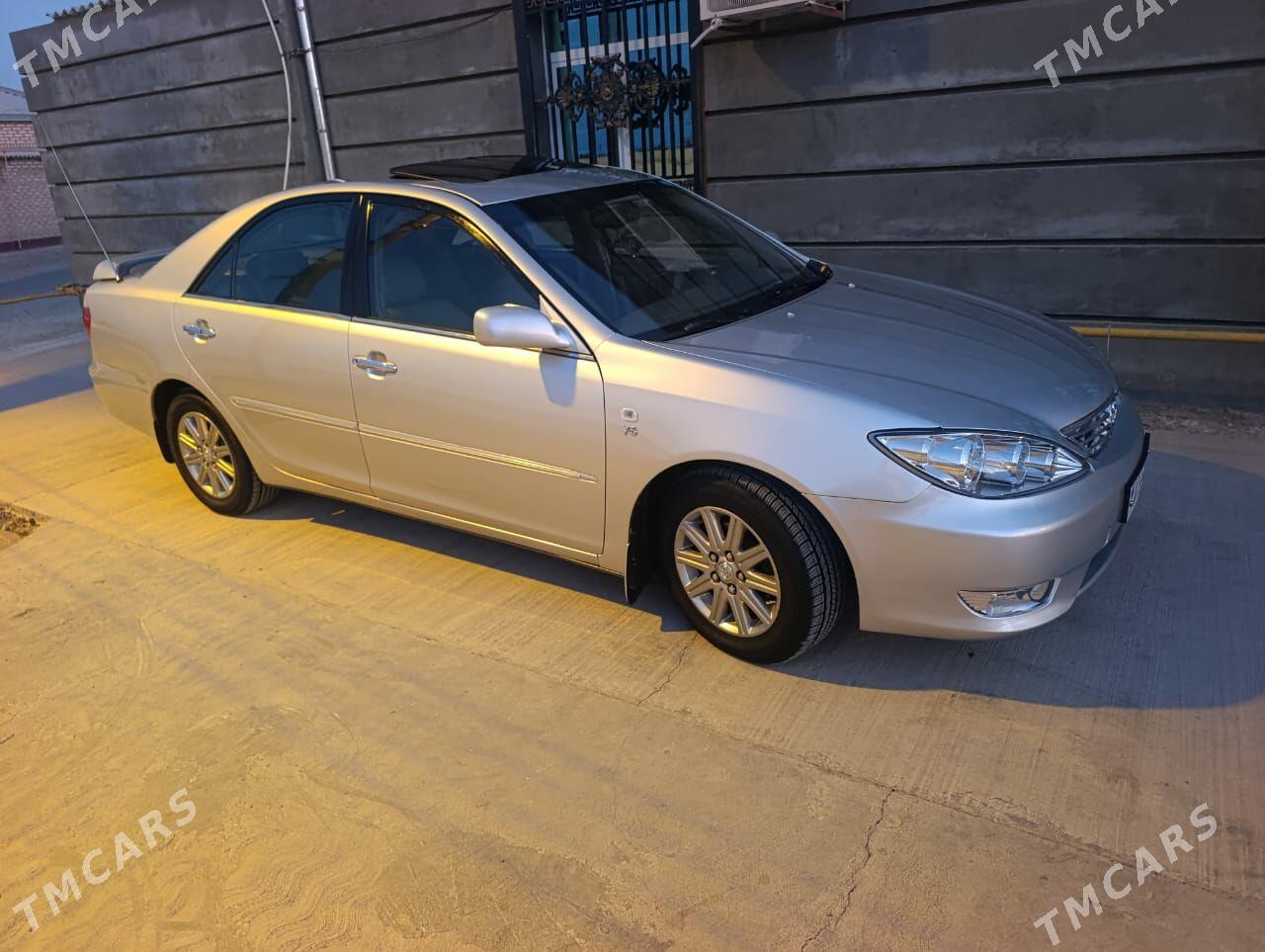 Toyota Camry 2002 - 200 000 TMT - Sarahs - img 7