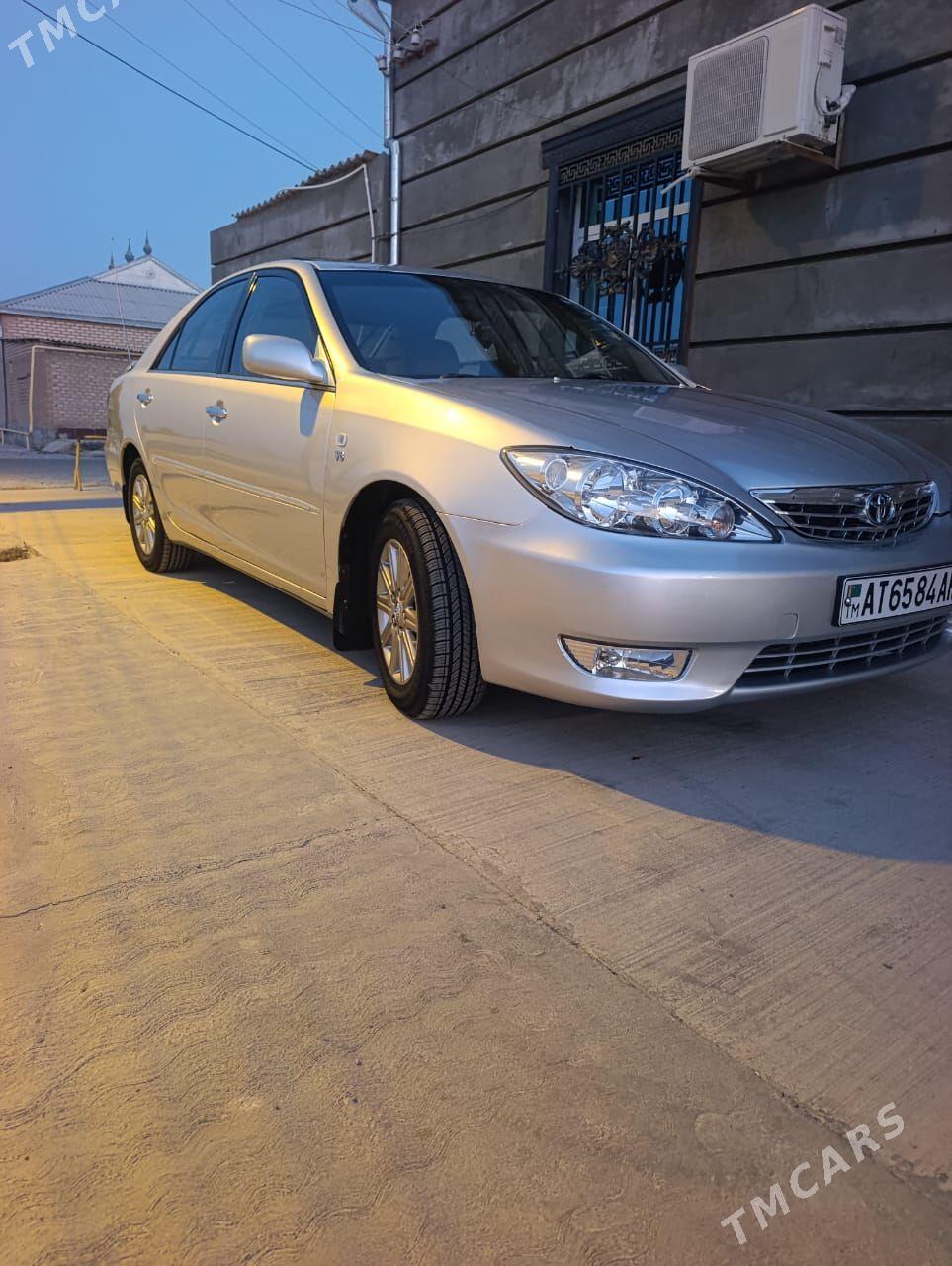 Toyota Camry 2002 - 200 000 TMT - Sarahs - img 9
