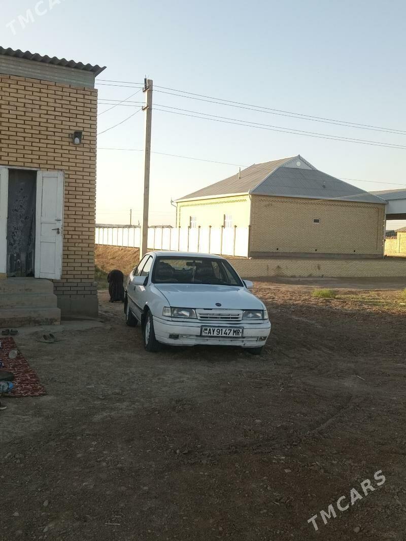 Opel Vectra 1992 - 25 000 TMT - Сакарчага - img 4