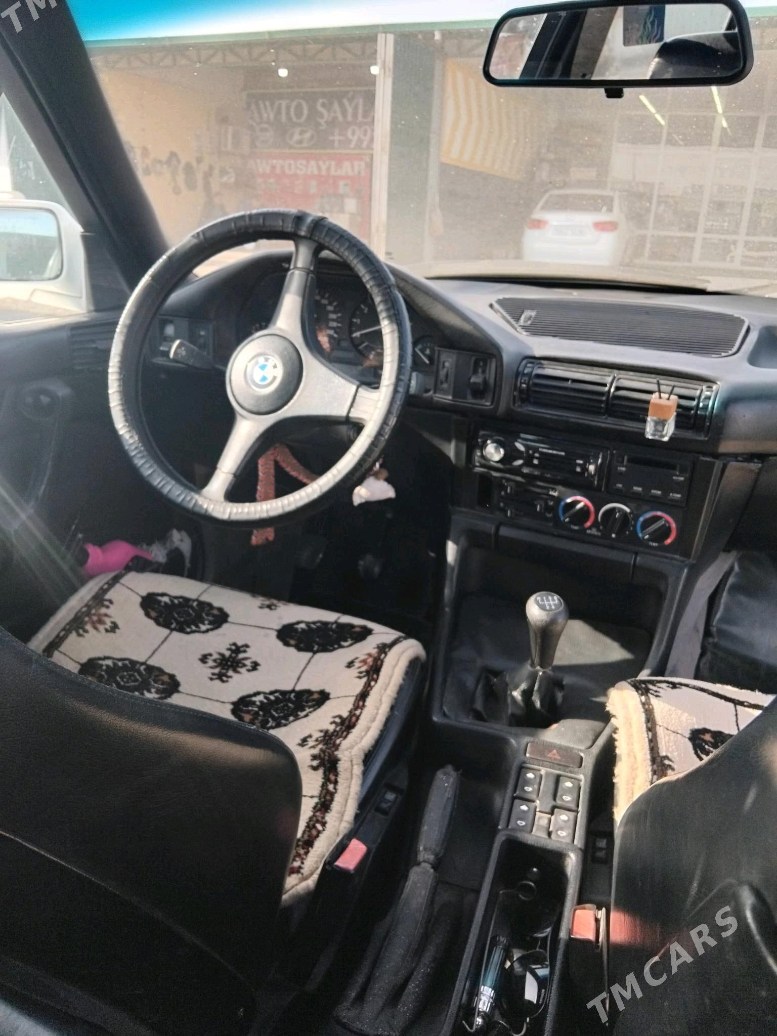 BMW 525 1990 - 56 000 TMT - Бабадайхан - img 5