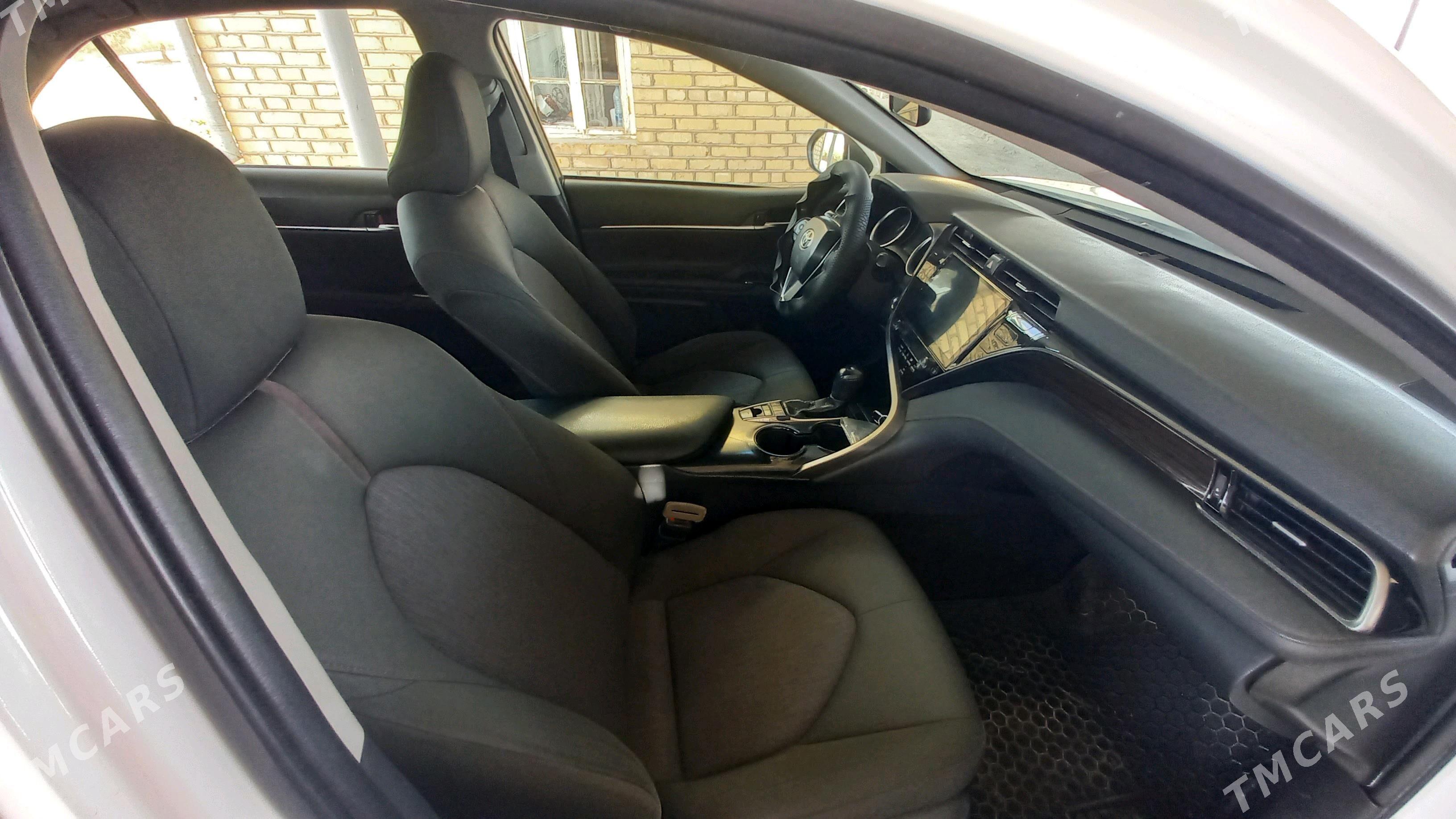Toyota Camry 2020 - 235 000 TMT - Мары - img 6