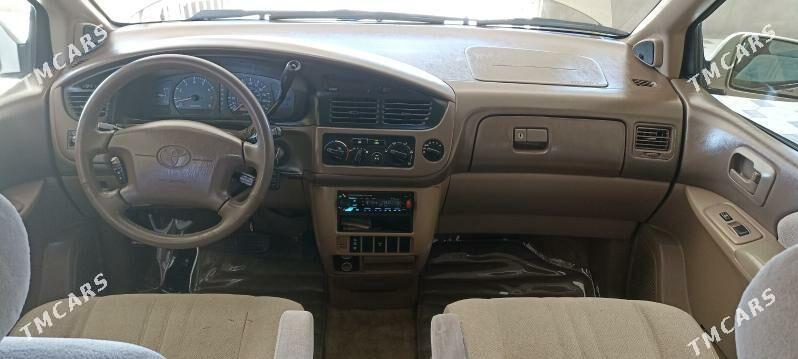 Toyota Sienna 2003 - 185 000 TMT - Мары - img 2
