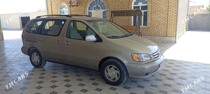 Toyota Sienna 2003 - 185 000 TMT - Мары - img 5